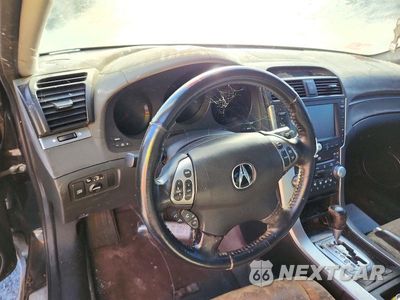 Zdjęcie 9 z 12 samochodu: 2004 ACURA TL VIN:19UUA66214A044424 - miniatura