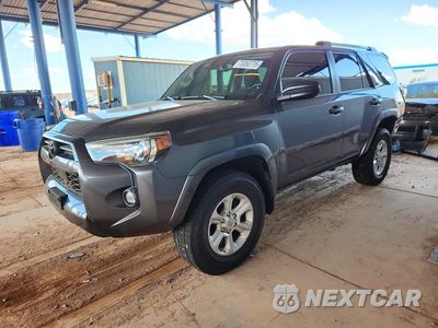 2021 TOYOTA 4RUNNER SR5 JTEMU5JR0M5901955 - główne zdjęcie licytacji z USA - miniatura