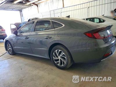 Drugie zdjęcie samochodu z przodu: 2021 HYUNDAI SONATA HYBRID BLUE VIN:KMHL24JJ2MA029176 - miniatura