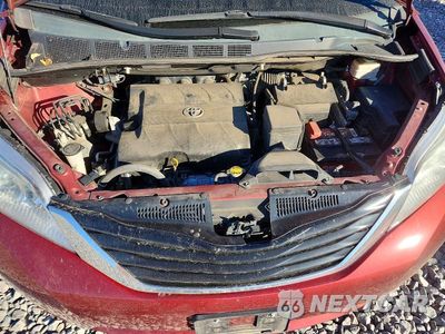 Zdjęcie 12 z 13 samochodu: 2011 TOYOTA SIENNA LE VIN:5TDKK3DC6BS096127 - miniatura