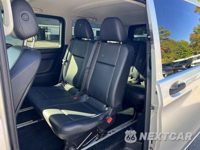 Zdjęcie 9 z 10 samochodu: 2016 MERCEDES-BENZ METRIS VIN:WD4PG2EE6G3084074 - miniatura