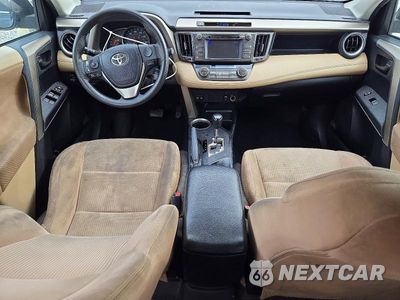 Zdjęcie 8 z 13 samochodu: 2013 TOYOTA RAV4 XLE VIN:2T3WFREV4DW026457 - miniatura