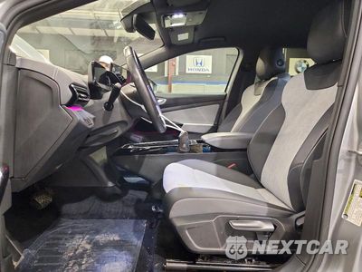 Zdjęcie 7 z 13 samochodu: 2023 VOLKSWAGEN ID.4 PRO VIN:1V2CMPE89PC021574 - miniatura