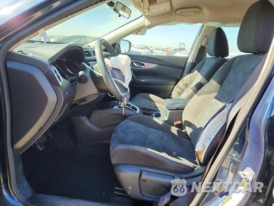 Zdjęcie 7 z 13 samochodu: 2015 NISSAN ROGUE S VIN:KNMAT2MT0FP567871 - miniatura