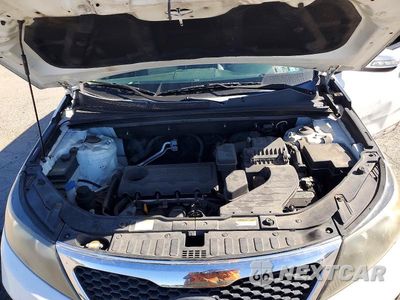 Zdjęcie 12 z 13 samochodu: 2011 KIA SORENTO EX VIN:5XYKUCA13BG031651 - miniatura