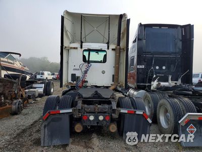 Zdjęcie 6 z 13 samochodu: 2016 KENWORTH T680 SEMI TRUCK VIN:1XKYA48X8GJ496408 - miniatura