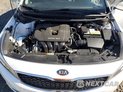 Zdjęcie 11 z 13 samochodu: 2018 KIA FORTE LX VIN:3KPFL4A76JE257628 - miniatura