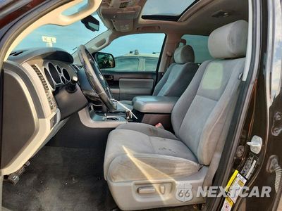 Zdjęcie 7 z 13 samochodu: 2013 TOYOTA SEQUOIA SR5 VIN:5TDZY5G12DS047108 - miniatura