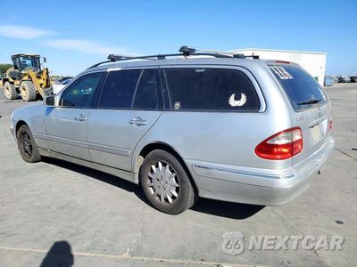 Drugie zdjęcie samochodu z przodu: 2000 MERCEDES-BENZ E 320 VIN:WDBJH65J5YB103740 - miniatura