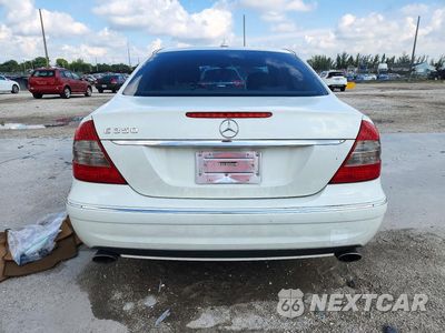 Zdjęcie 6 z 12 samochodu: 2009 MERCEDES-BENZ E 350 VIN:WDBUF56X59B372015 - miniatura