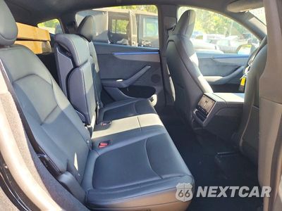 Zdjęcie 10 z 13 samochodu: 2026 TESLA MODEL Y VIN:7SAYGDEEXTA700351 - miniatura