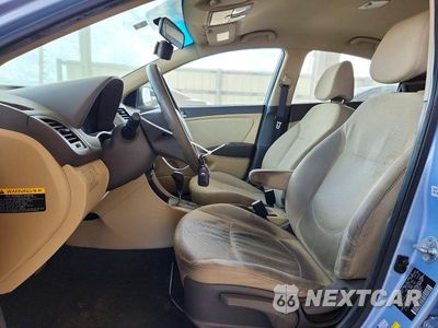 Zdjęcie 7 z 12 samochodu: 2014 HYUNDAI ACCENT GLS VIN:KMHCT4AE1EU639523 - miniatura
