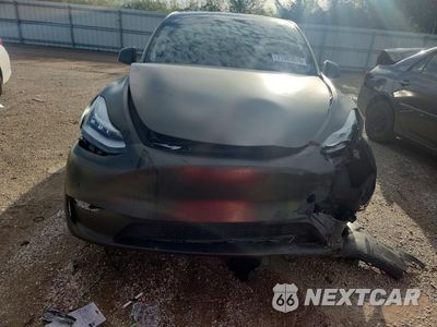 Piąte zdjęcie samochodu w środku: 2022 TESLA MODEL Y VIN:7SAYGDEE0NA020994 - miniatura