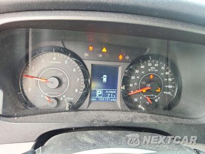 Zdjęcie 9 z 13 samochodu: 2017 TOYOTA SIENNA LE VIN:5TDKZ3DC7HS841911 - miniatura