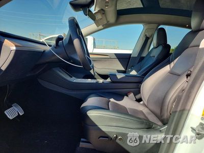Zdjęcie 7 z 12 samochodu: 2023 TESLA MODEL Y VIN:7SAYGDEF5PF804618 - miniatura