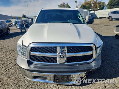 Piąte zdjęcie samochodu w środku: 2016 RAM 1500 ST VIN:3C6JR6DG1GG163273 - miniatura