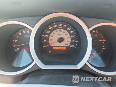 Zdjęcie 9 z 13 samochodu: 2006 TOYOTA TACOMA DLX VIN:5TENX22N66Z296060 - miniatura