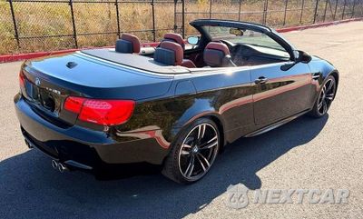 Czwarte zdjęcie samochodu z boku: 2011 BMW M3 VIN:WBSDX9C56BE583942 - miniatura