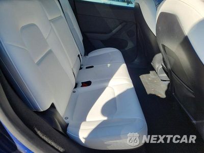 Zdjęcie 10 z 13 samochodu: 2024 TESLA MODEL Y VIN:7SAYGDEE4RA217348 - miniatura