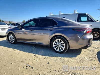 Drugie zdjęcie samochodu z przodu: 2023 TOYOTA CAMRY LE VIN:4T1C11AK7PU825743 - miniatura