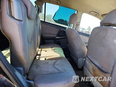 Zdjęcie 11 z 13 samochodu: 2007 TOYOTA RAV4 BASE VIN:JTMBD33V976043426 - miniatura