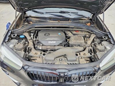 Zdjęcie 12 z 13 samochodu: 2019 BMW X1 SDRIVE28I VIN:WBXHU7C53K5L10501 - miniatura