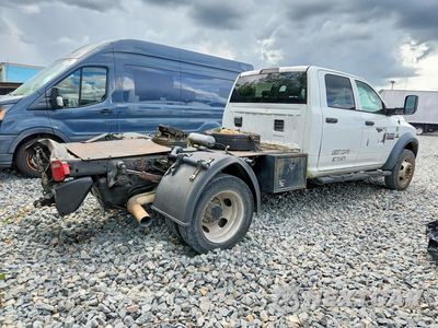 Trzecie zdjęcie samochodu z tyłu: 2017 RAM 5500 VIN:3C7WRNEL1HG686642 - miniatura