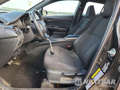 Zdjęcie 7 z 13 samochodu: 2018 TOYOTA C-HR XLE VIN:NMTKHMBX9JR003883 - miniatura