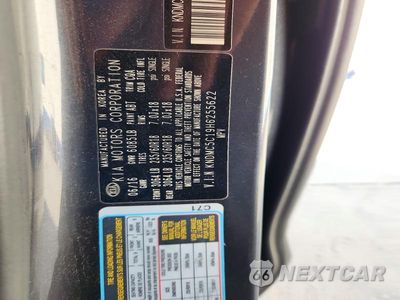 Zdjęcie 12 z 12 samochodu: 2017 KIA SEDONA EX VIN:KNDMC5C19H6255622 - miniatura