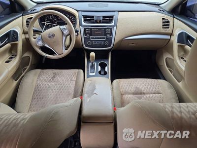 Zdjęcie 8 z 12 samochodu: 2016 NISSAN ALTIMA 2.5 S VIN:1N4AL3AP8GN345580 - miniatura