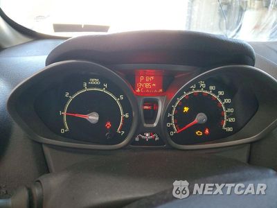 Zdjęcie 9 z 12 samochodu: 2013 FORD FIESTA SE VIN:3FADP4BJXDM103431 - miniatura