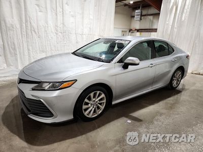 2022 TOYOTA CAMRY LE 4T1C11AKXNU009574 - główne zdjęcie licytacji z USA - miniatura