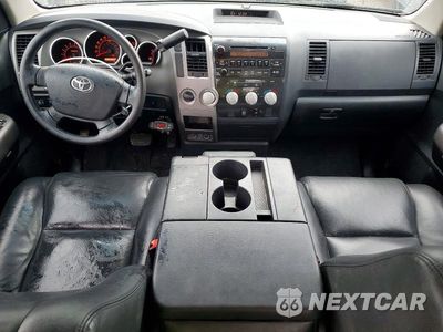 Zdjęcie 8 z 12 samochodu: 2012 TOYOTA TUNDRA DOUBLE CAB SR5 VIN:5TFUW5F17CX251073 - miniatura