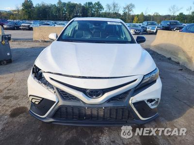 Piąte zdjęcie samochodu w środku: 2021 TOYOTA CAMRY SE VIN:4T1G11AK7MU461207 - miniatura