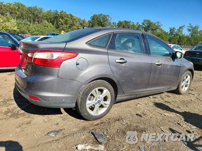 Trzecie zdjęcie samochodu z tyłu: 2013 FORD FOCUS SE VIN:1FADP3F25DL270200 - miniatura