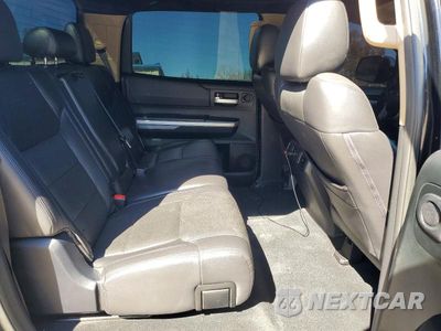 Zdjęcie 10 z 12 samochodu: 2017 TOYOTA TUNDRA SR5 VIN:5TFDW5F11HX595022 - miniatura