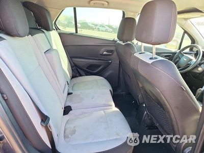 Zdjęcie 11 z 13 samochodu: 2018 CHEVROLET TRAX LS VIN:3GNCJKSB4JL254357 - miniatura