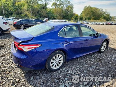 Trzecie zdjęcie samochodu z tyłu: 2018 TOYOTA CAMRY LE VIN:JTNB11HK7J3035082 - miniatura