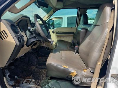 Zdjęcie 7 z 13 samochodu: 2008 FORD F350 SUPER DUTY VIN:1FDWX33R78EC00630 - miniatura
