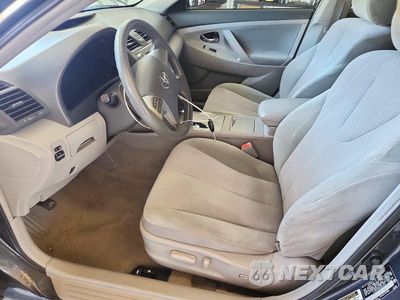 Zdjęcie 7 z 13 samochodu: 2010 TOYOTA CAMRY LE VIN:4T1BF3EK8AU084058 - miniatura