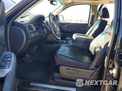 Zdjęcie 7 z 13 samochodu: 2008 CHEVROLET TAHOE K1500 VIN:1GNFK13088R114445 - miniatura