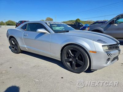 Czwarte zdjęcie samochodu z boku: 2011 CHEVROLET CAMARO LT VIN:2G1FB1ED3B9123508 - miniatura