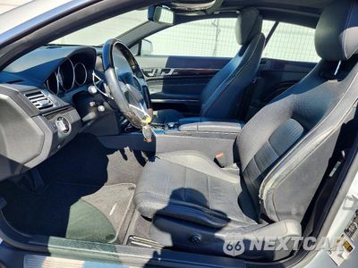 Zdjęcie 7 z 12 samochodu: 2015 MERCEDES-BENZ E 550 VIN:WDDKJ7DB9FF301212 - miniatura