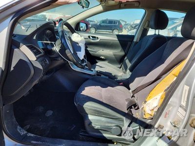 Zdjęcie 7 z 12 samochodu: 2015 NISSAN SENTRA SV VIN:3N1AB7AP0FL693346 - miniatura
