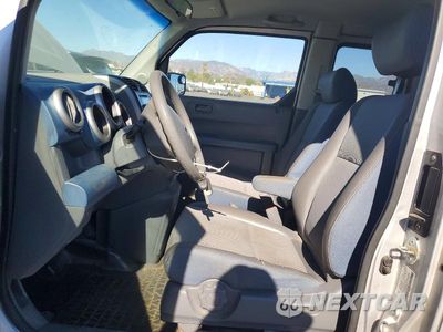 Zdjęcie 7 z 13 samochodu: 2006 HONDA ELEMENT EX VIN:5J6YH28736L008913 - miniatura