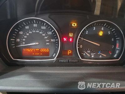 Zdjęcie 9 z 13 samochodu: 2004 BMW X3 2.5I VIN:WBXPA73484WB21189 - miniatura
