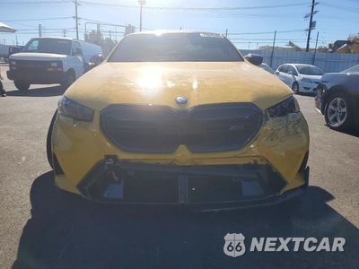Piąte zdjęcie samochodu w środku: 2026 BMW M5 VIN:WBS83FK00TCW43938 - miniatura