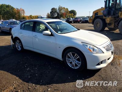 Czwarte zdjęcie samochodu z boku: 2015 INFINITI Q40 BASE VIN:JN1CV6AR7FM650883 - miniatura