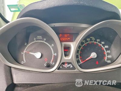 Zdjęcie 9 z 12 samochodu: 2011 FORD FIESTA SE VIN:3FADP4EJ1BM228441 - miniatura
