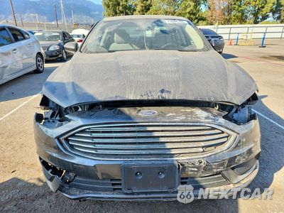 Piąte zdjęcie samochodu w środku: 2018 FORD FUSION S HYBRID VIN:3FA6P0UUXJR273649 - miniatura